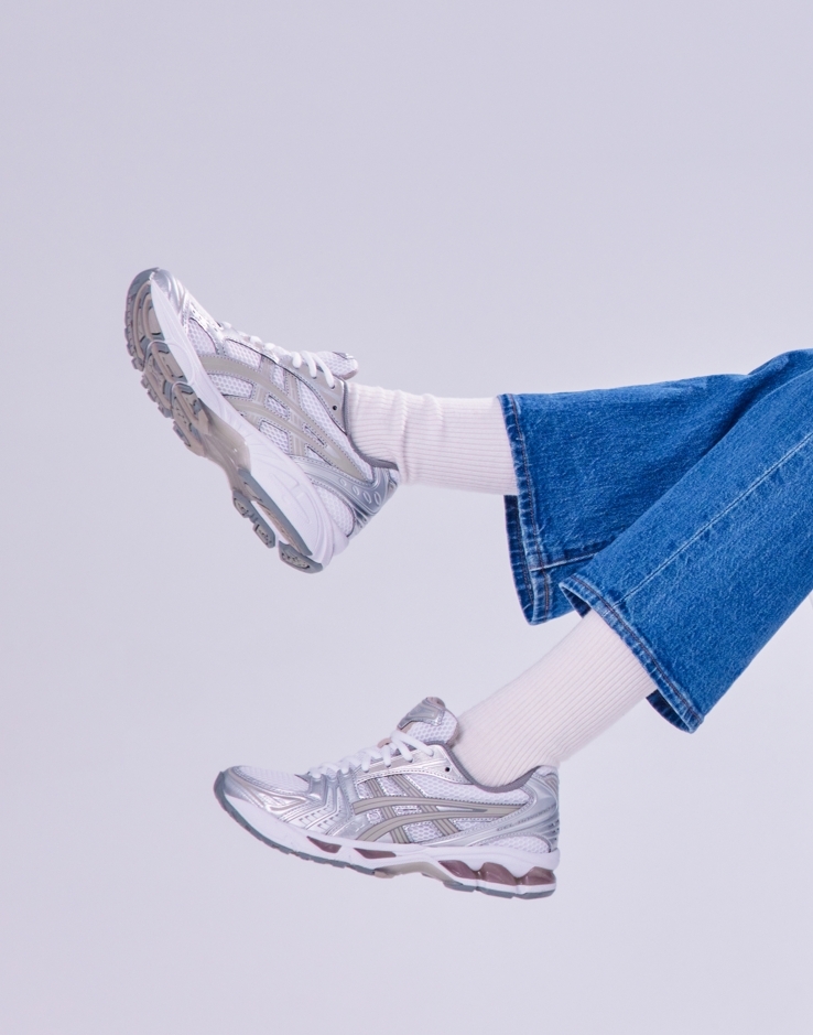 ASICS GEL-KAYANO 14星河銀 (女生專屬款),NT$4,580