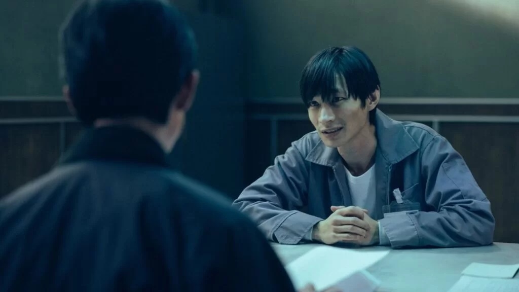 「田村義」為了病重中風的父親扛下罪責入獄。