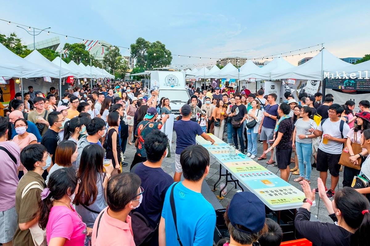 酒鬼挑戰最夯「推啤酒大賽」