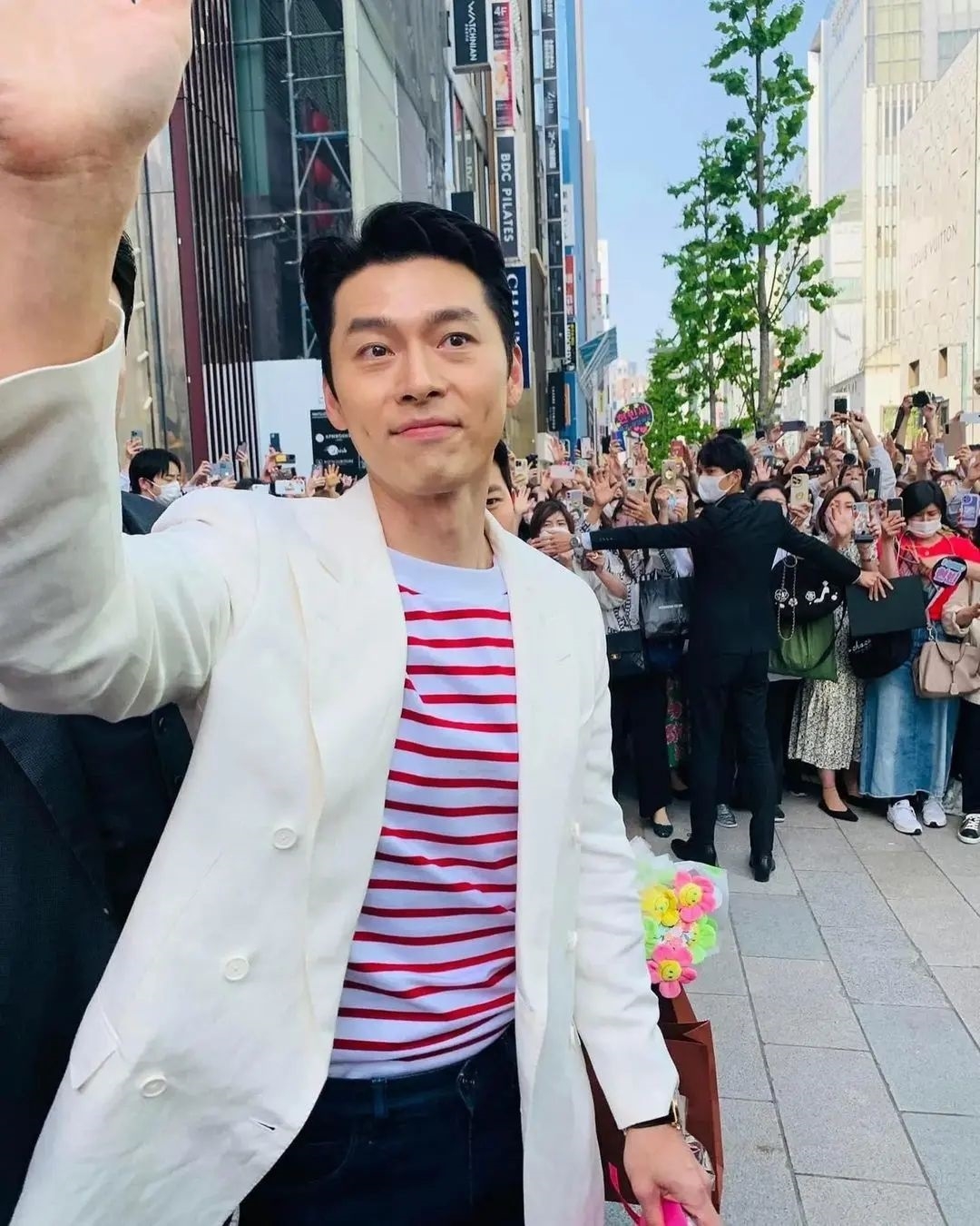 久未在日本露面的玄彬,吸引許多粉絲朝聖。