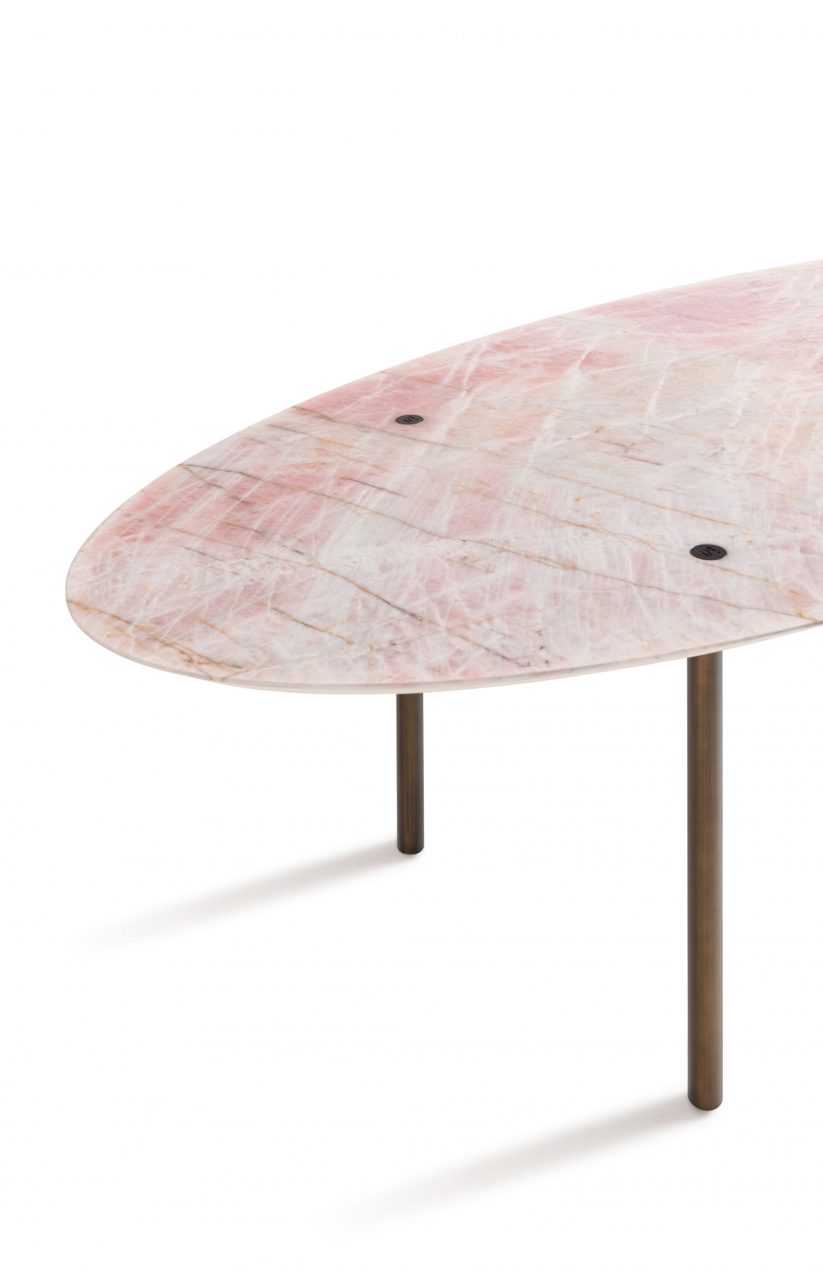 Toan Nguyen_ToTu© FENDI Casa