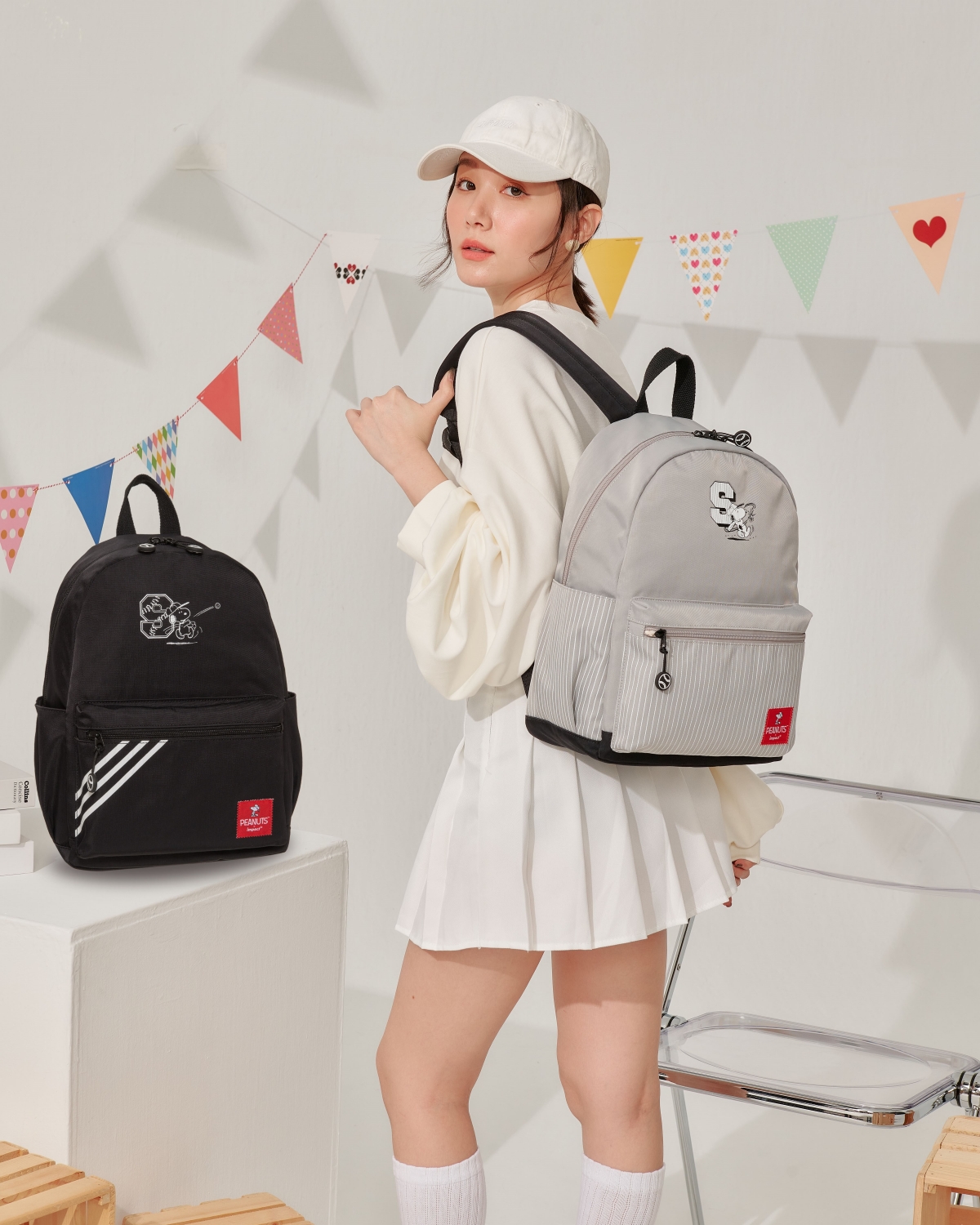 康是美「史努比加價購」15： 後背包（黑/灰） 加購價：699/個