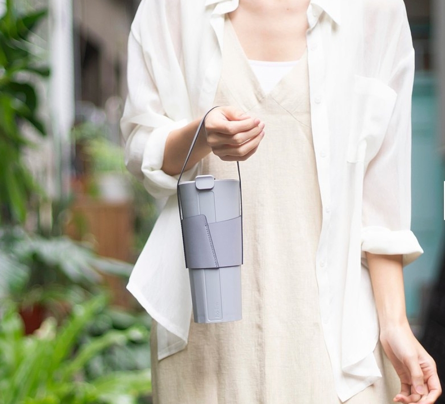 媽媽都要隨身攜帶保溫瓶