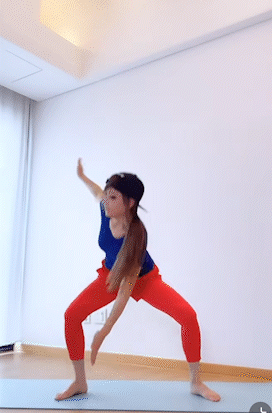 鄭多燕「3分鐘瘦腿操」動作拆解