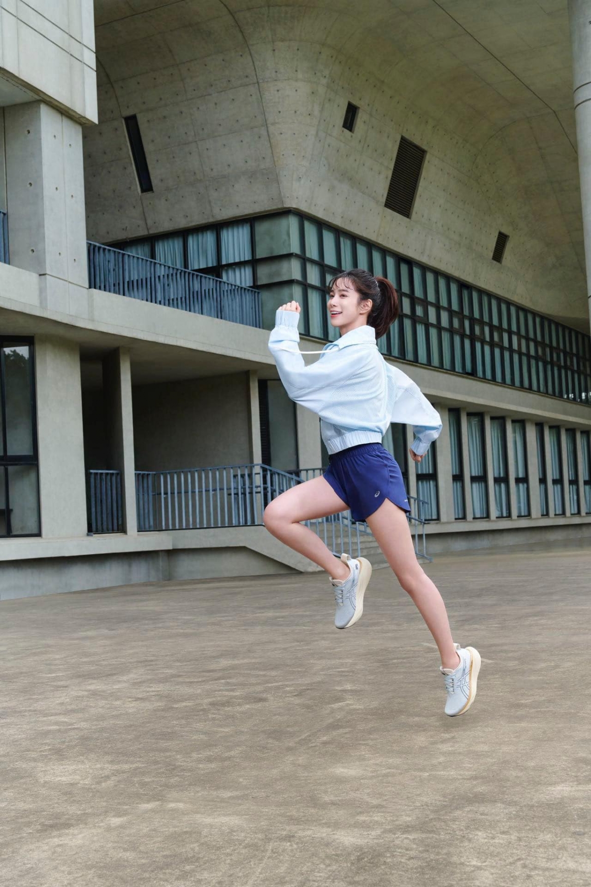 温貞菱成為亞瑟士ASICS代言人