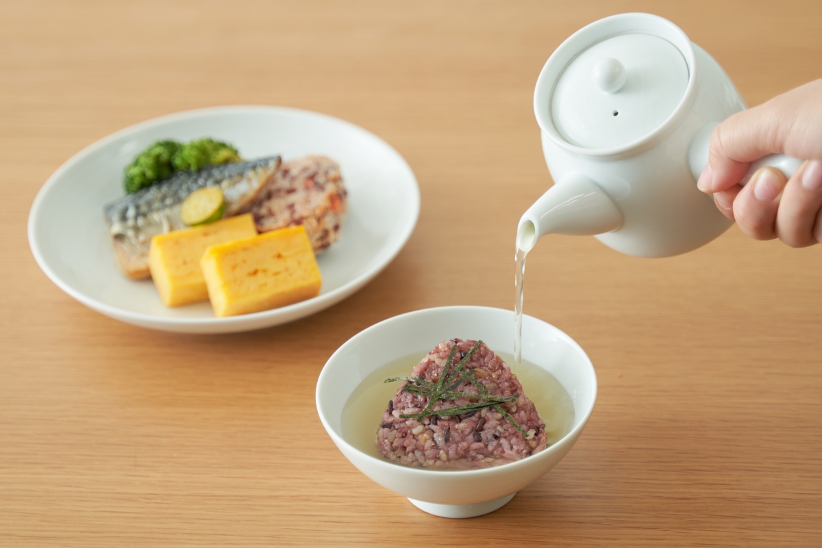 飯糰茶泡飯套餐