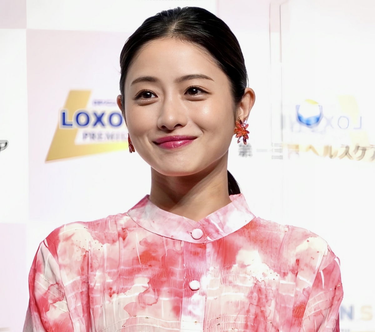 2020年10月1日，石原宣布與一名同齡的外行男上班族結婚