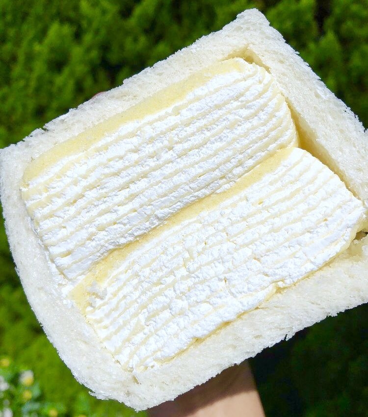 喜歡奶油的人一定要試試看千層蛋糕吐司