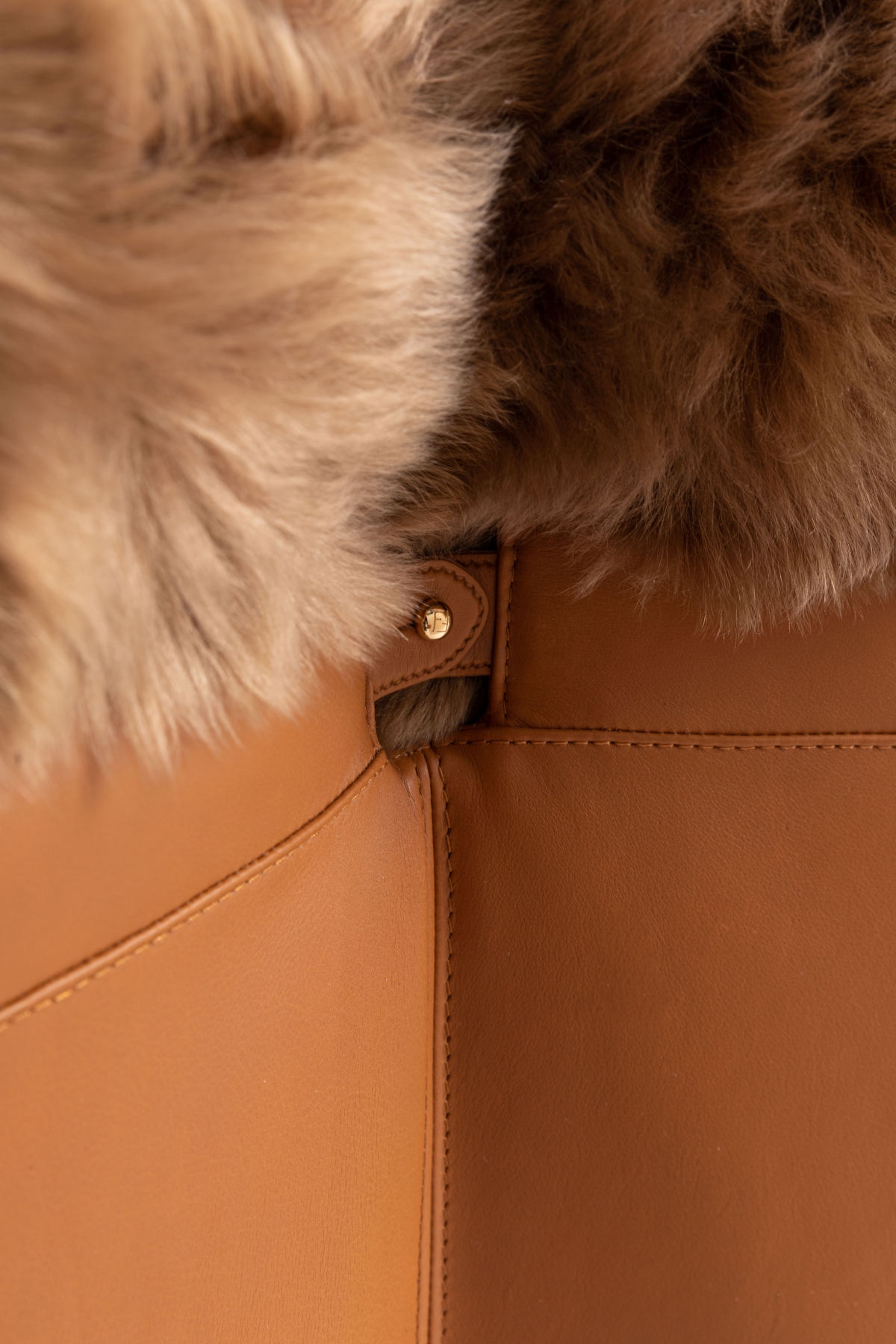 Controvento_Peekasit © FENDI Casa