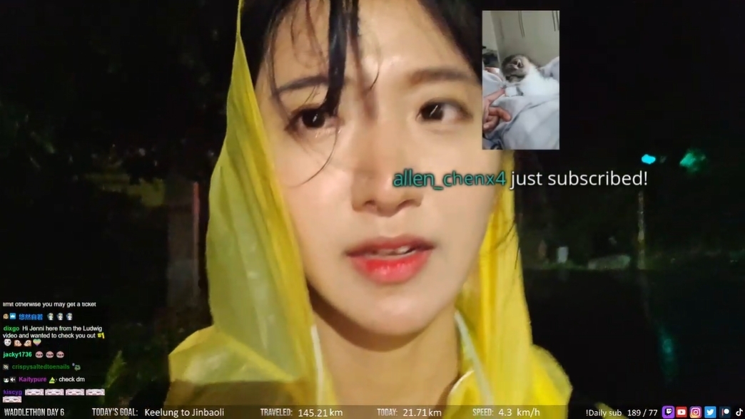 企鵝妹原本心情低落