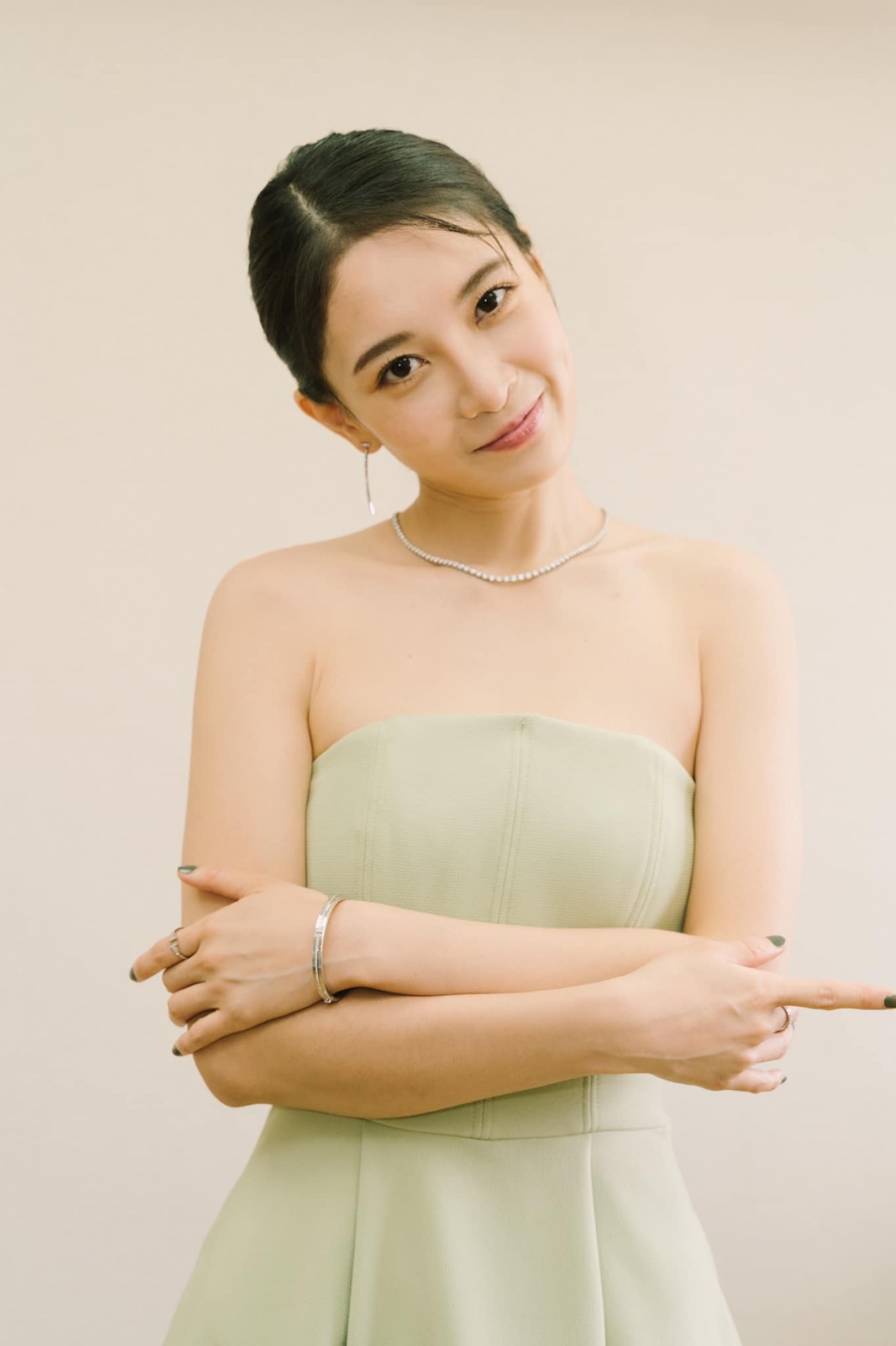 李亦捷曾以電影《野雀之詩》榮獲第21屆台北電影獎最佳女主角獎。
