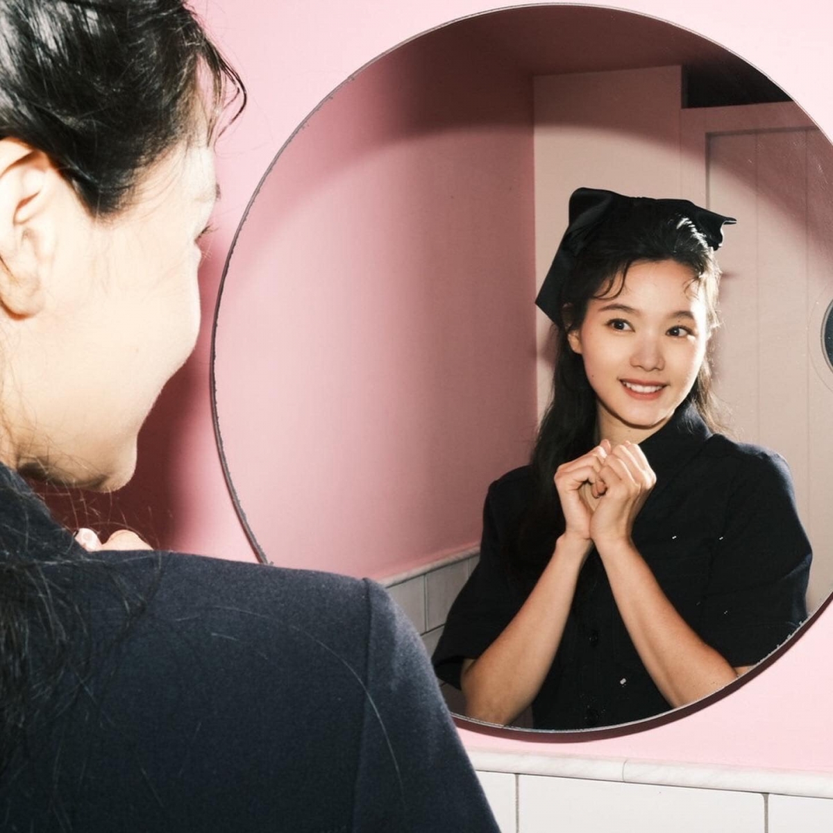 鄭嘉儀在《模仿犯》被斷掌,血腥又恐怖。