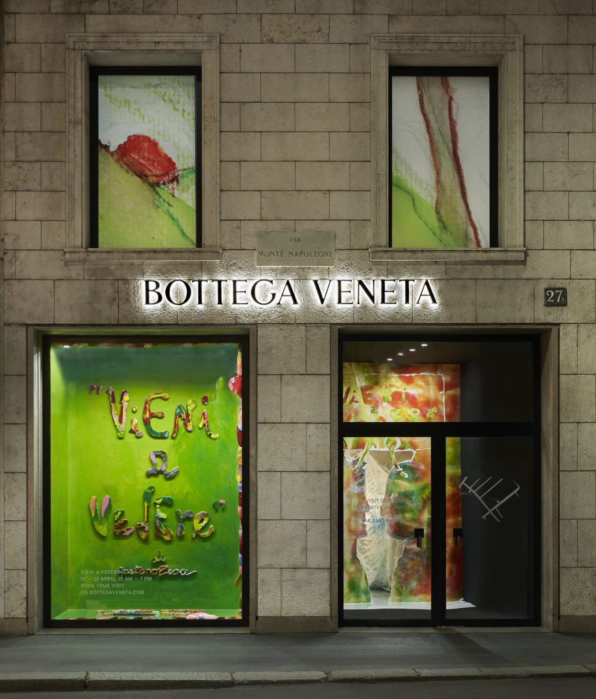 義大利精品品牌Bottega Veneta 在米蘭家具展期間將米蘭的蒙特拿破崙店內打造了一座名為 Vieni a Vedere ( Come and See 一起來看看) 的裝置藝術