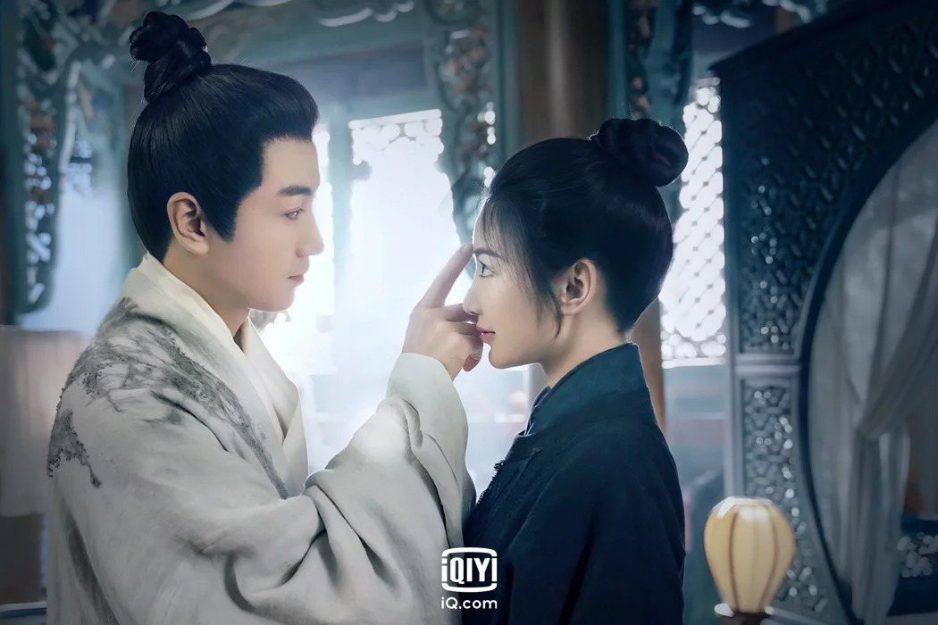 陳曉、毛曉彤過去就曾合作過。