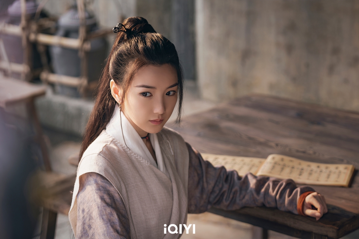 毛曉彤在《雲襄傳》當中飾演武功高強的俠女舒亞男。