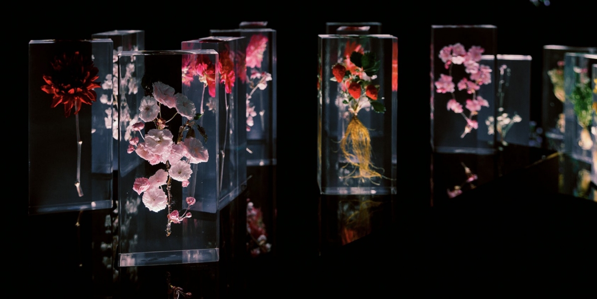 《東信展:繁花.時敘》:100件訂製「Block Flowers」