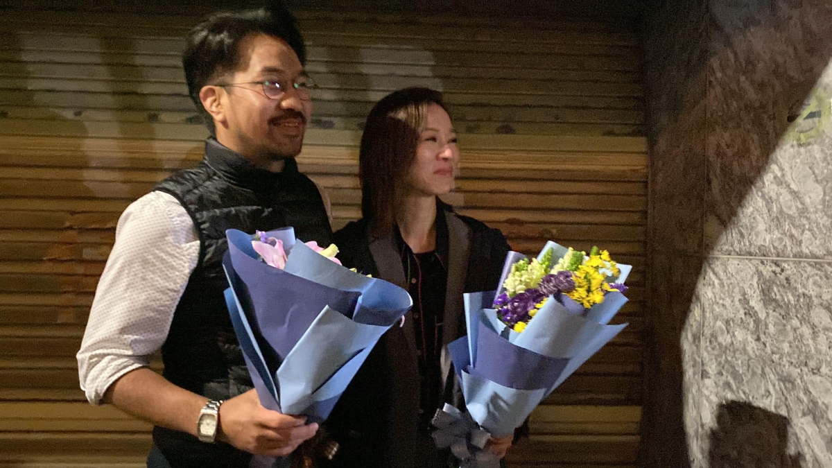 《人選之人–造浪者》花絮當中黃健瑋和謝盈萱露出微笑。