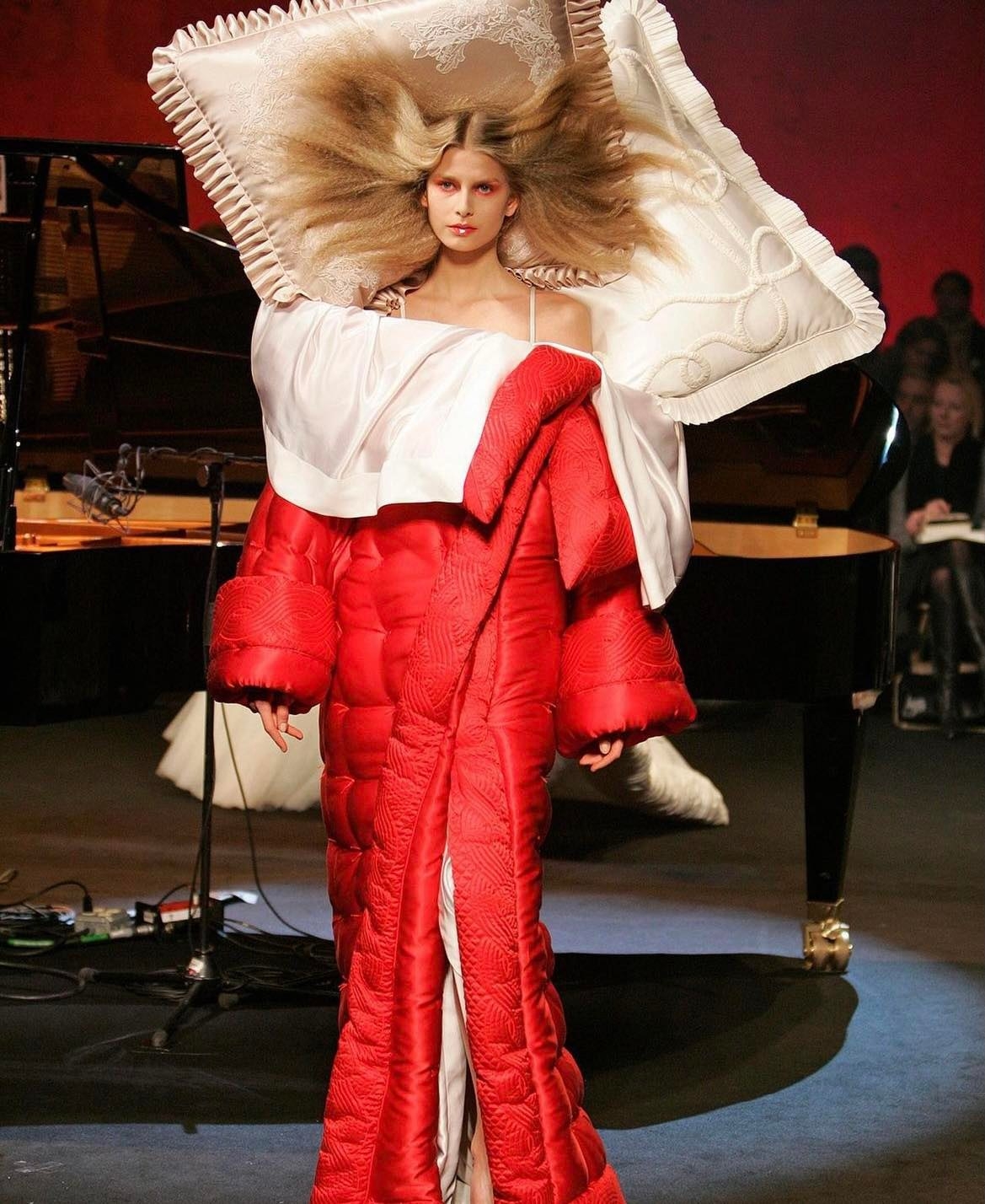 Viktor ＆ Rolf 2005 秋冬系列