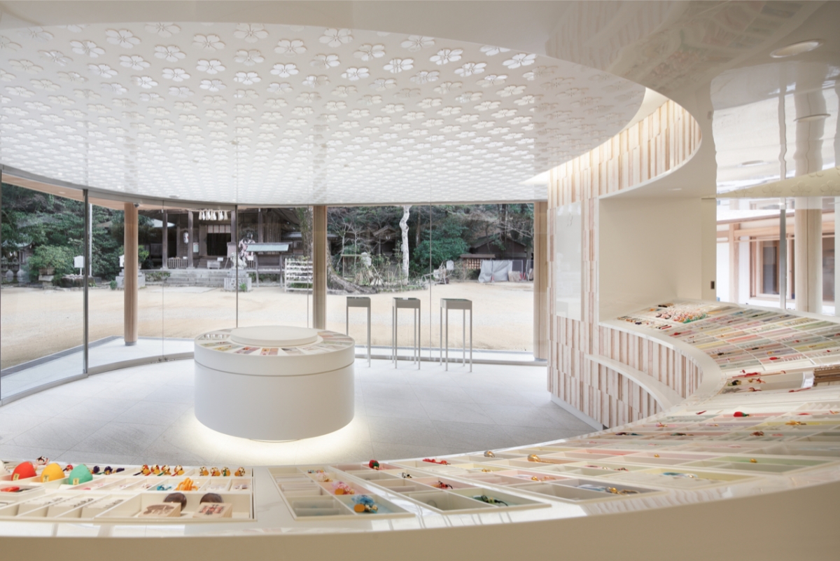 竈門神社的販物商店