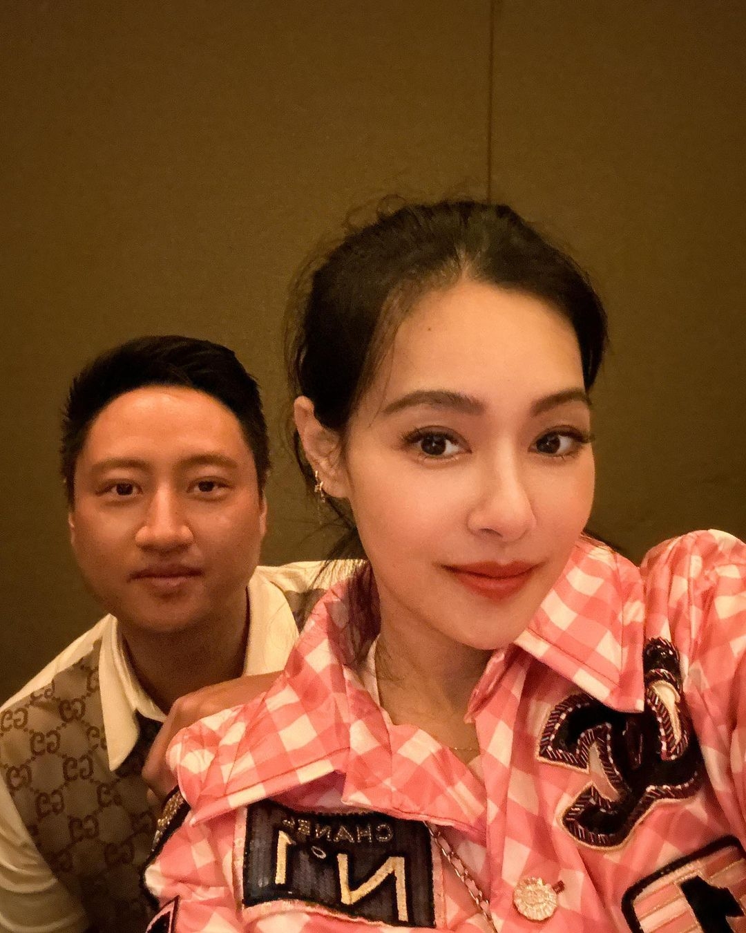 王思佳老公Joe也被抓假貨？