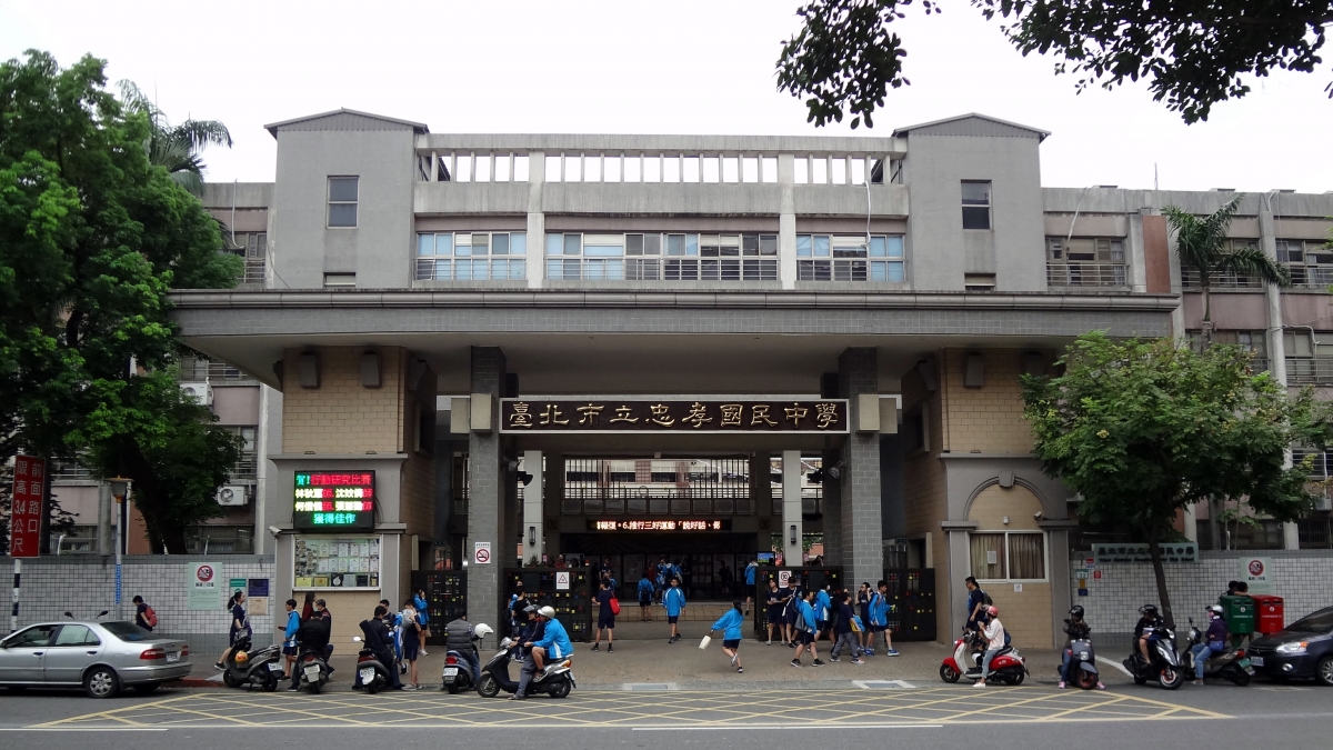 今年國中會考可以自主配戴口罩。