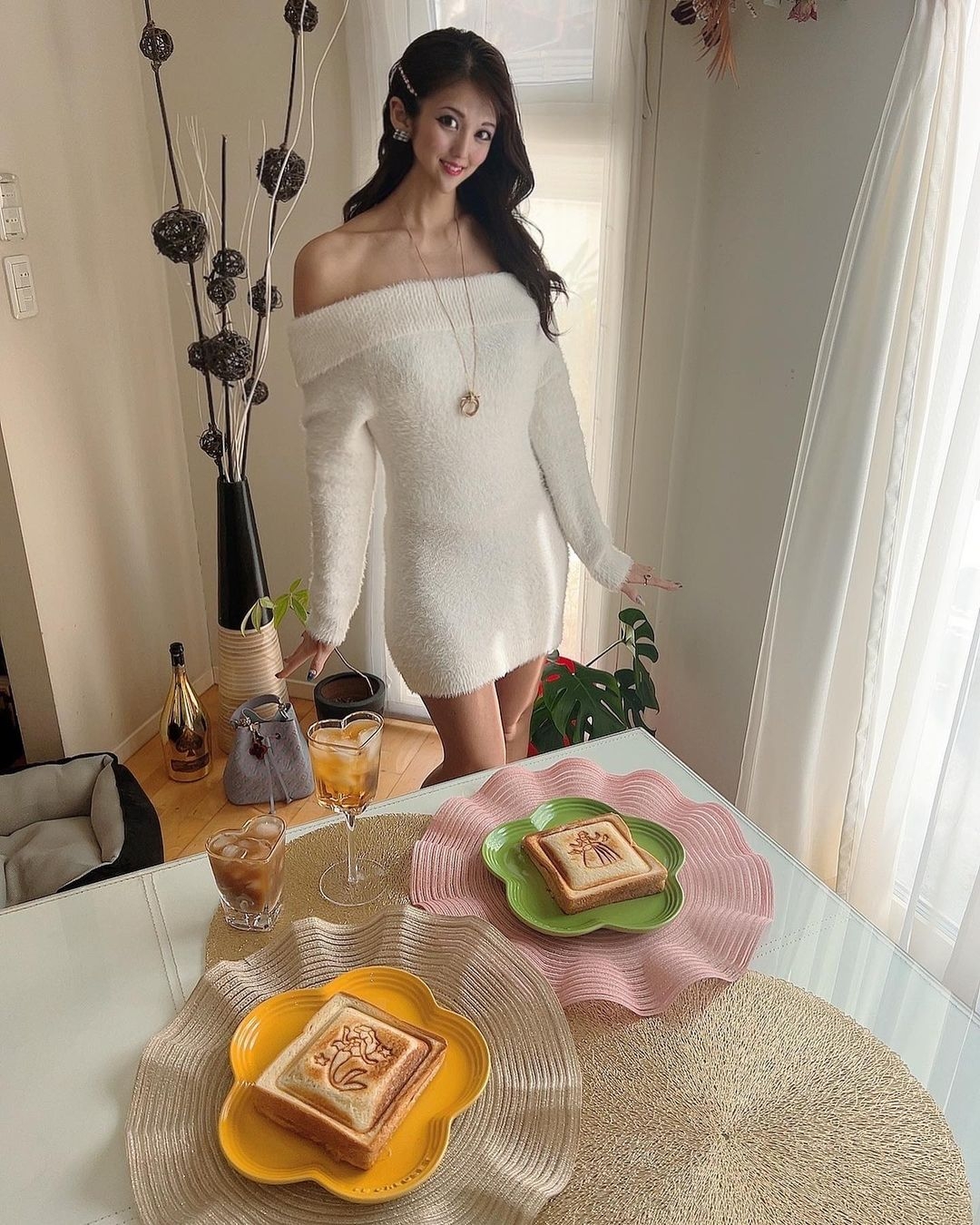 神谷麻美把自己P成「大眼9頭身」