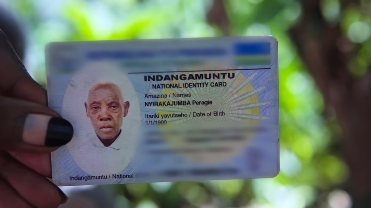 非洲123歲人瑞阿嬤尼拉卡瓊巴