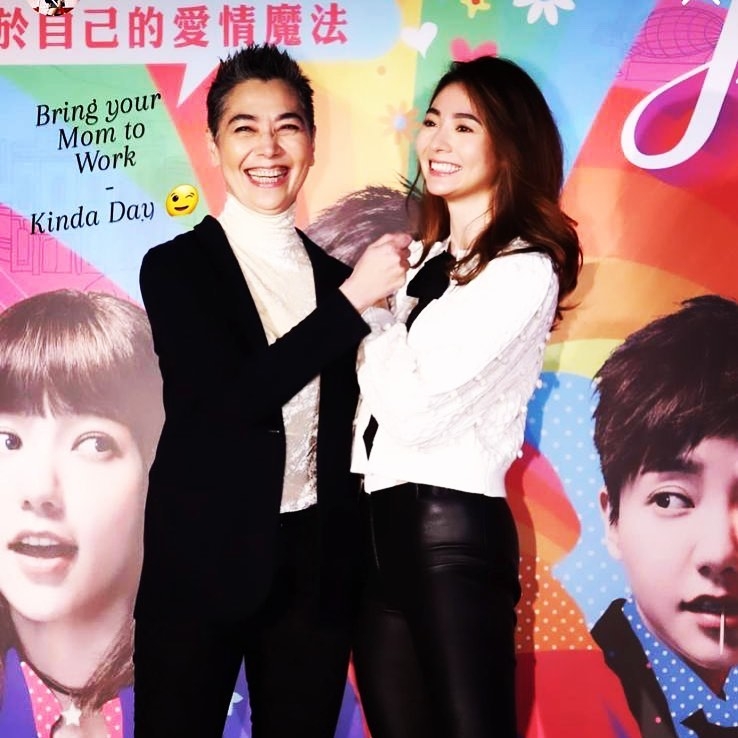 賴佩霞和女兒謝沛恩母女都是美人。