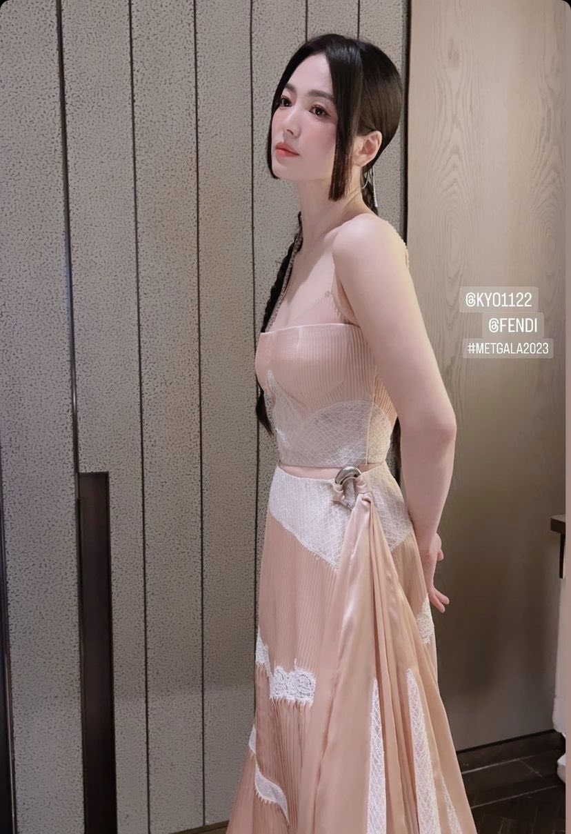 宋慧喬出席2023 Met Gala