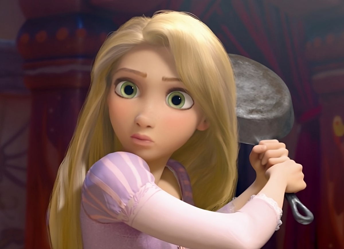 《魔髮奇緣》中的女主角樂佩公主，武器是平底鍋