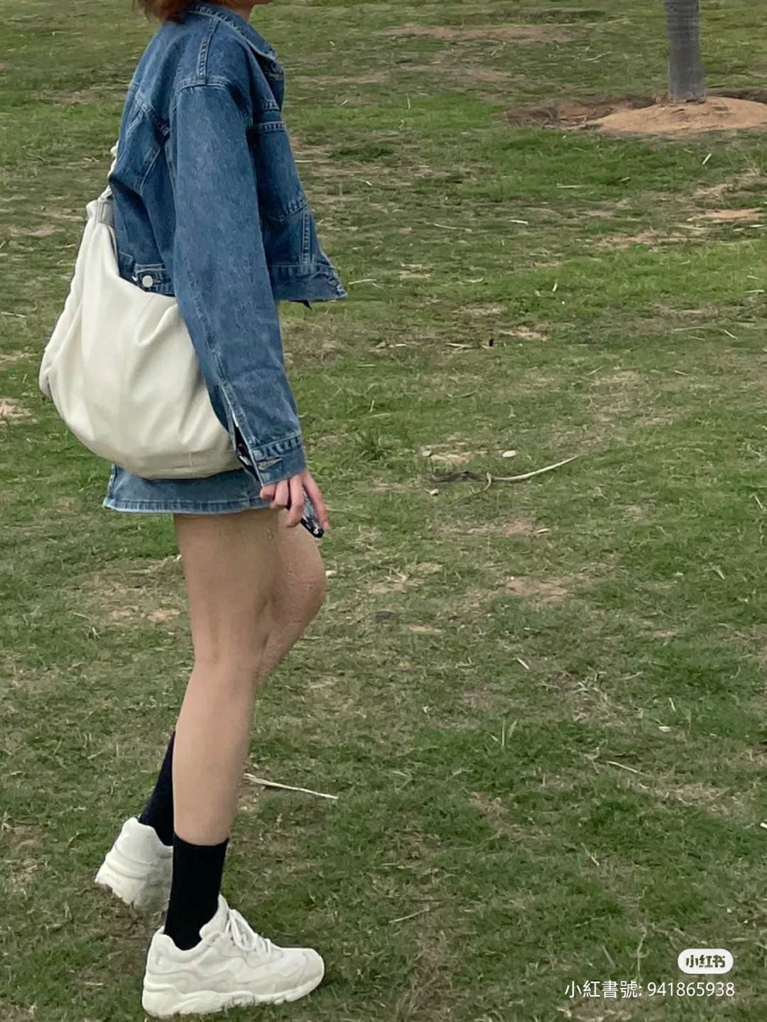 即使穿短褲,現在女生都習慣穿中筒襪