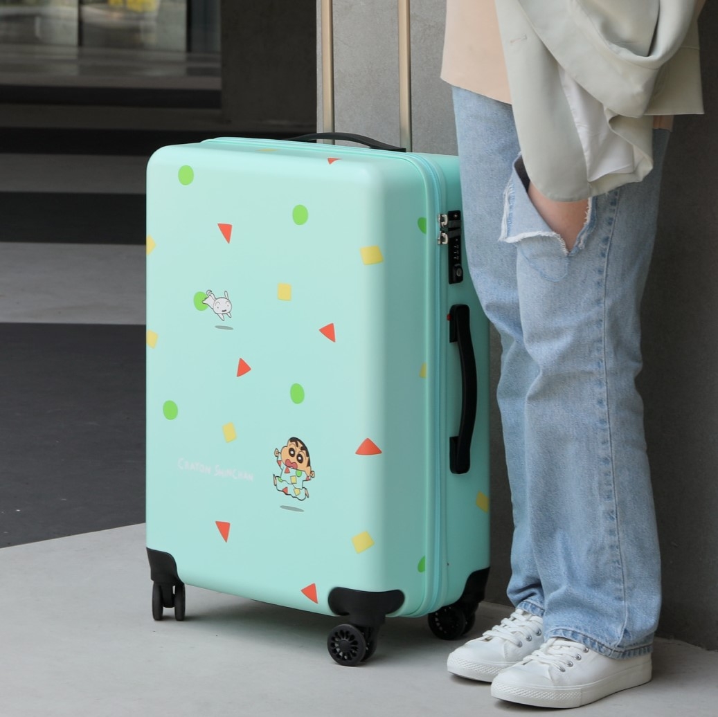 蠟筆小新24吋行李箱
