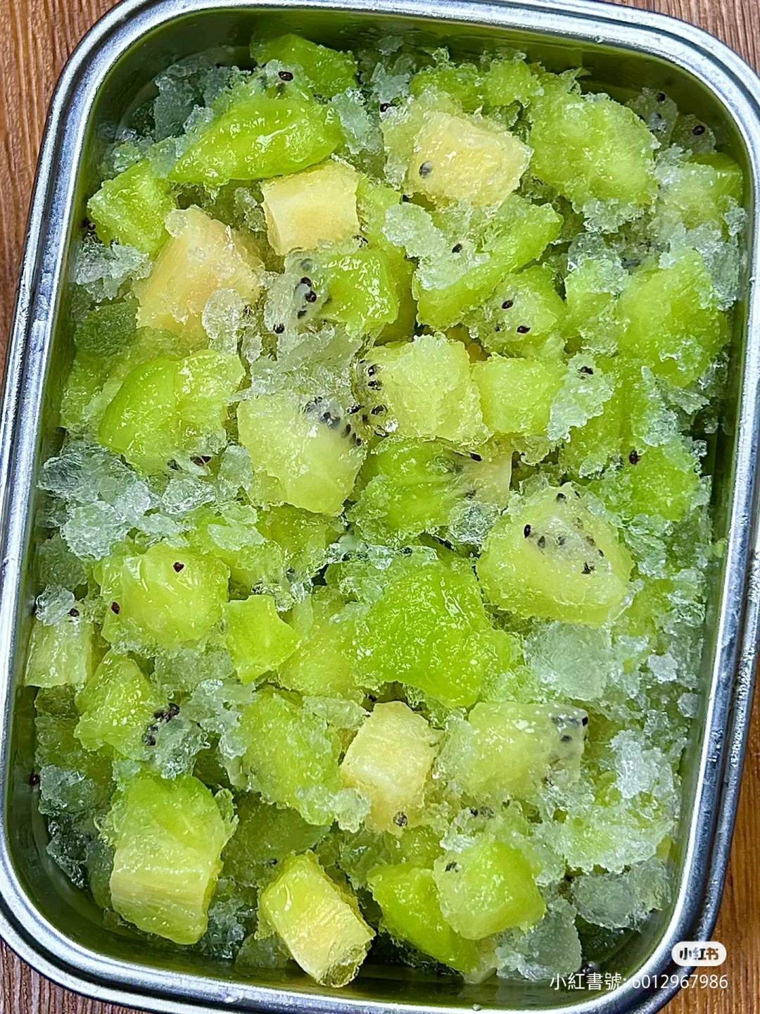 夏天在家自製奇異果冰沙
