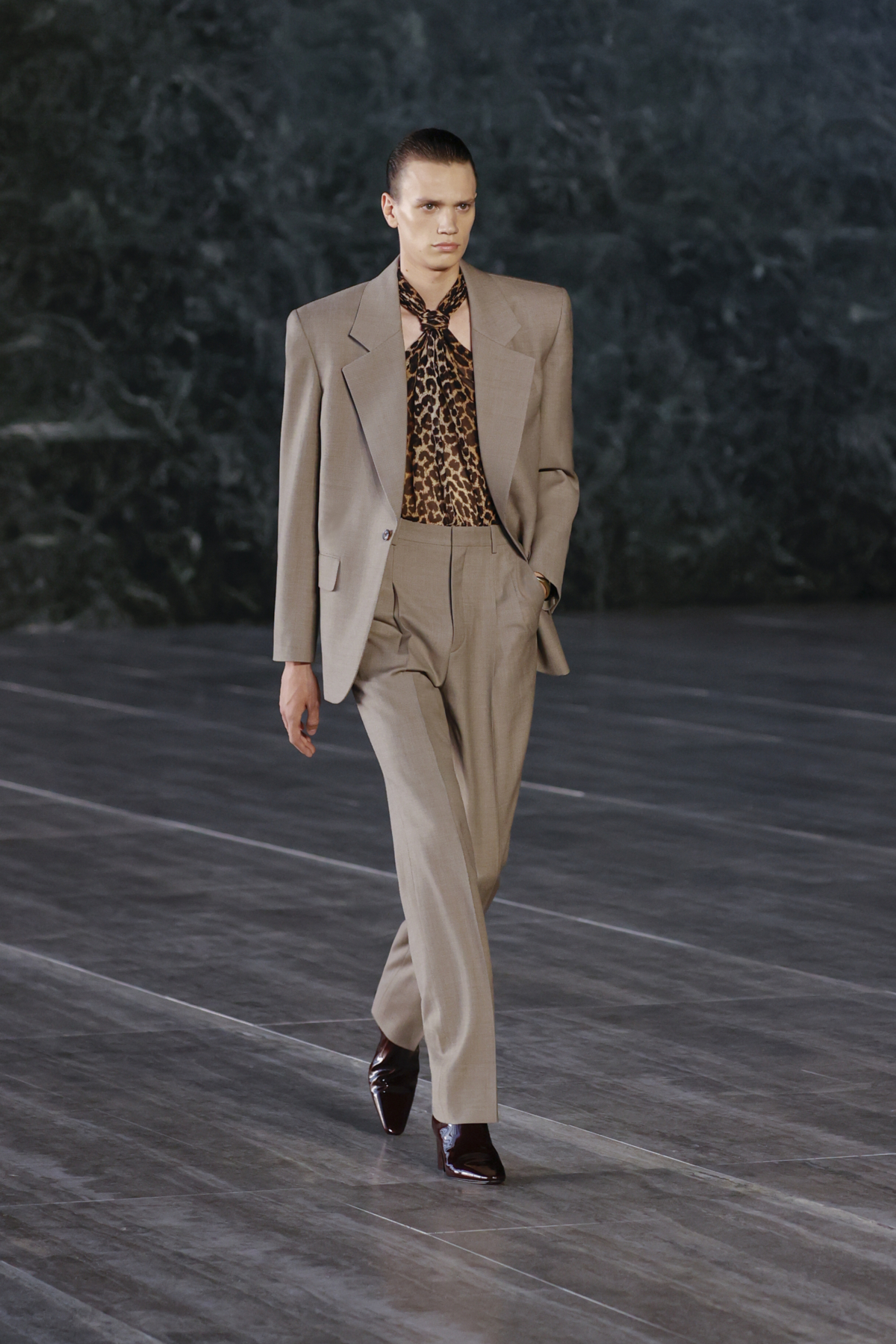 SAINT LAURENT 2024 夏季男裝系列
