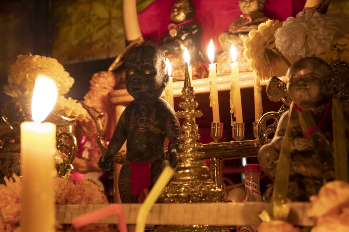 泰國陰靈「古曼童」讓人不敢直視。