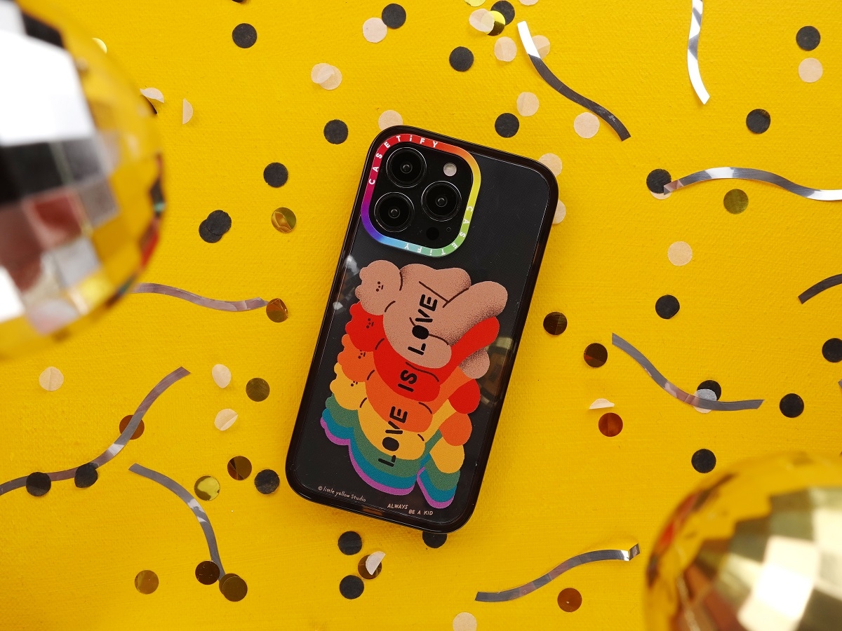 CASETiFY「愛就是愛」手機殼