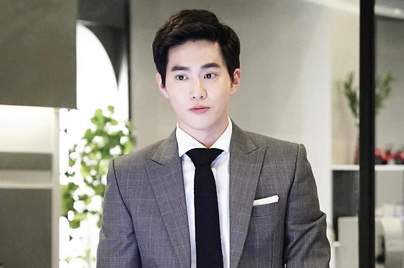 金俊勉俊美容顏相當適合《時髦一點》當中的男大生角色。