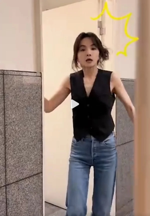 Ella露出肋骨嚇壞網友。