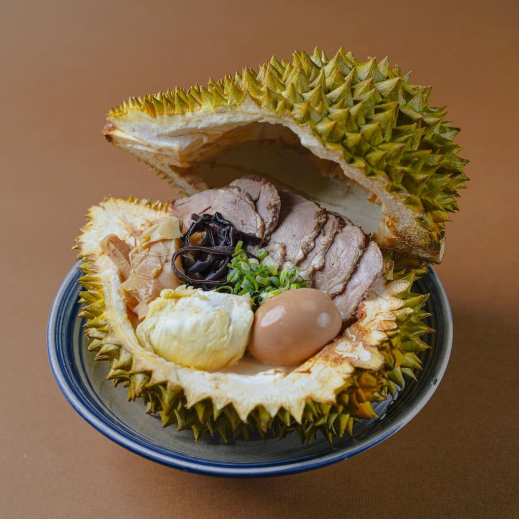 【惡搞拉麵】高雄榴槤豚骨椰香叉燒拉麵 、雲林青蛙呀蛙拉麵你敢試嗎?