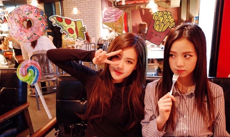Rose和Jisoo