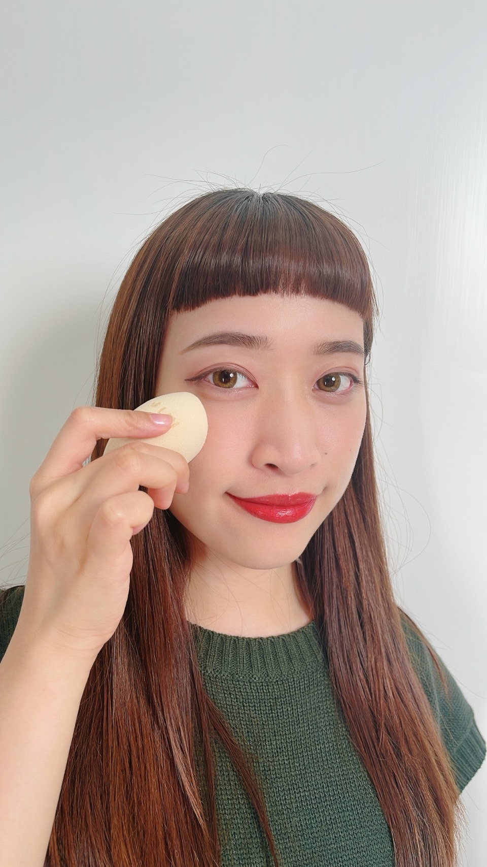 定妝噴霧用法04：搭配蜜粉加強定妝