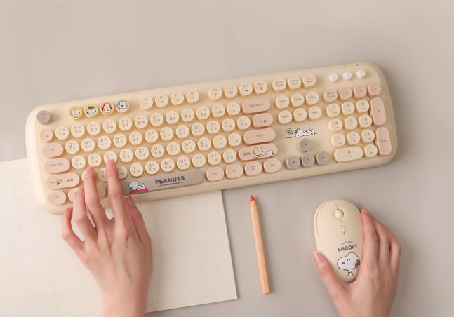 Snoopy史努比無線鍵盤滑鼠組