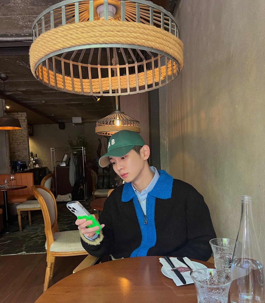 Key使用GRAGG融化手機殼