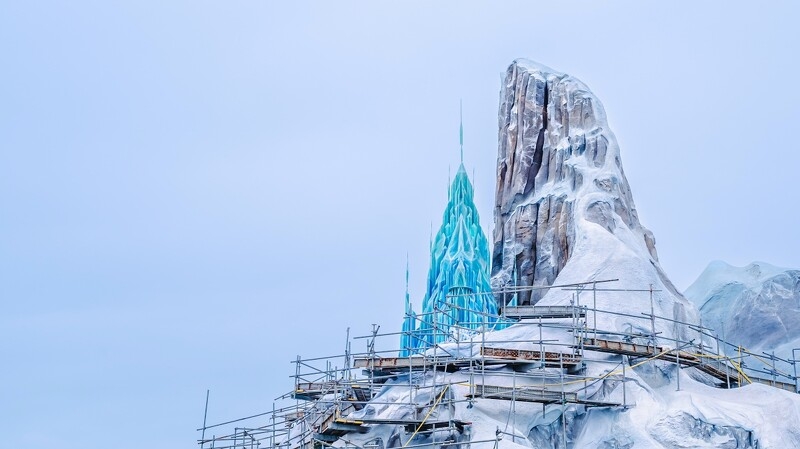 《冰雪奇緣》主題園區亮點3：必拍打卡點-北山