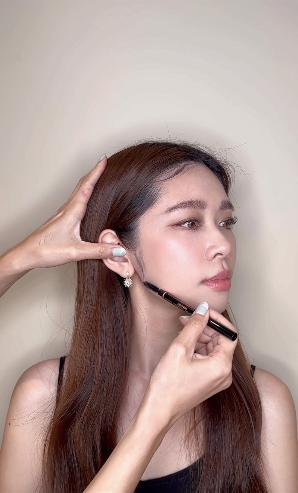 「眉膠」用法02：鬢角整理