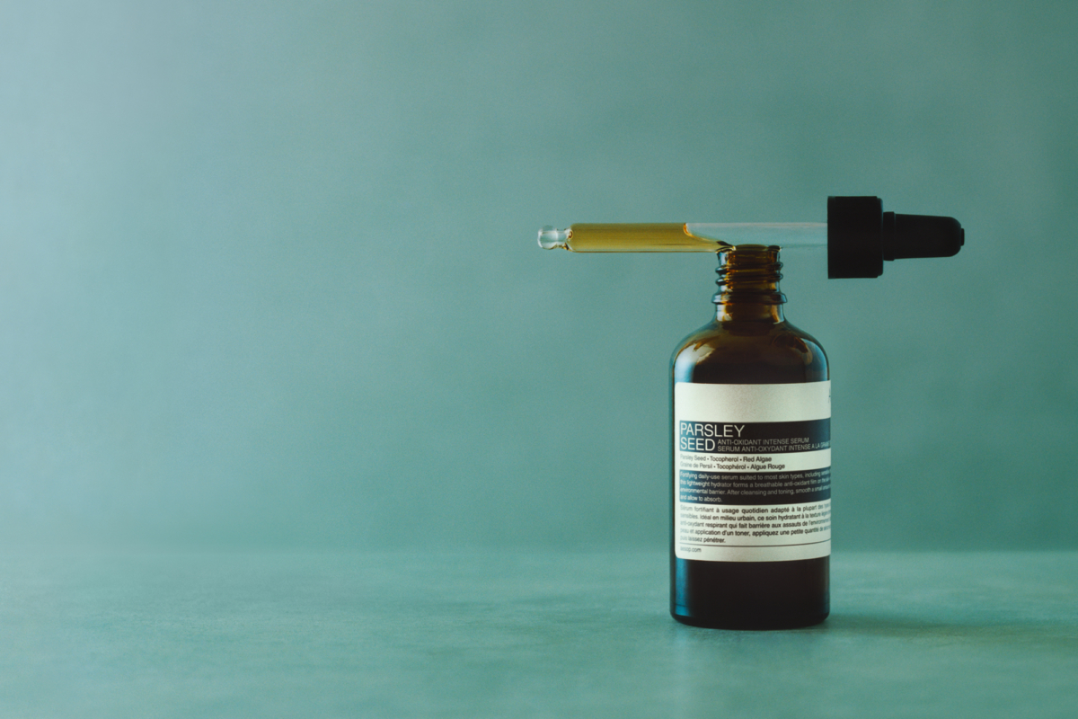 Aesop 香芹籽抗氧化高效精華 60mL，NT$2,700