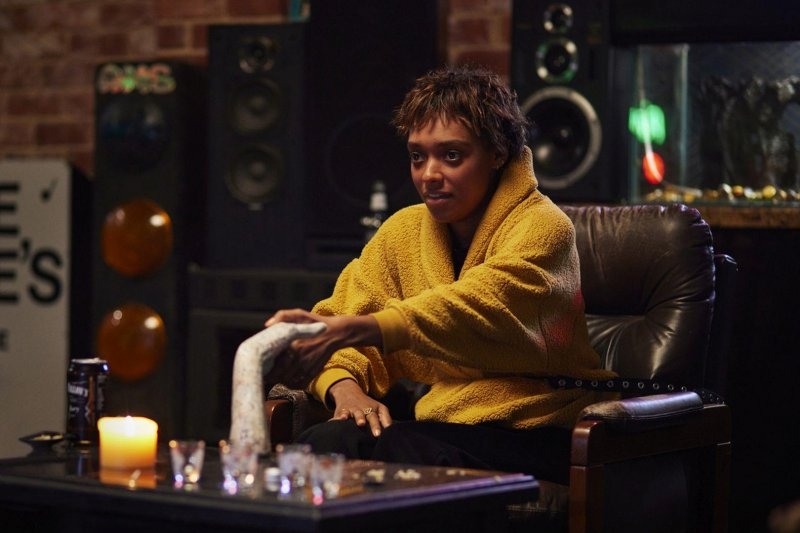 《鬼手鬼手 請開口》以新穎的招魂儀式讓觀眾眼睛一亮。