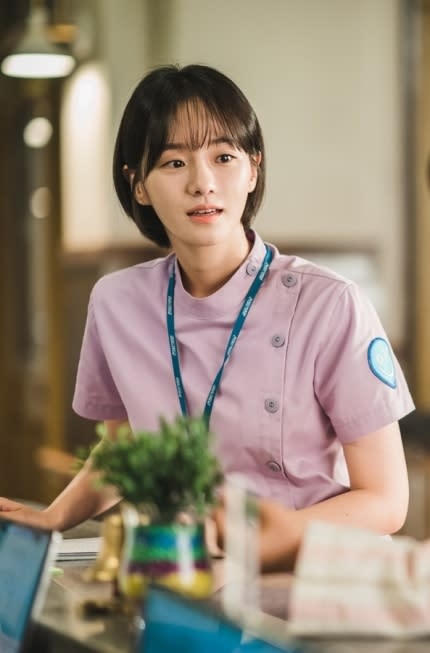 相較於美麗霸氣的徐睿知,清純溫柔的護理師「南朱里」,也受到不少觀眾的喜愛。