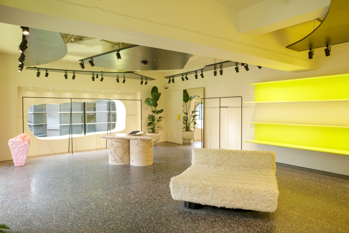 Isabel Marant “YELLOW HOUSE” 東京青山旗艦店內部空間