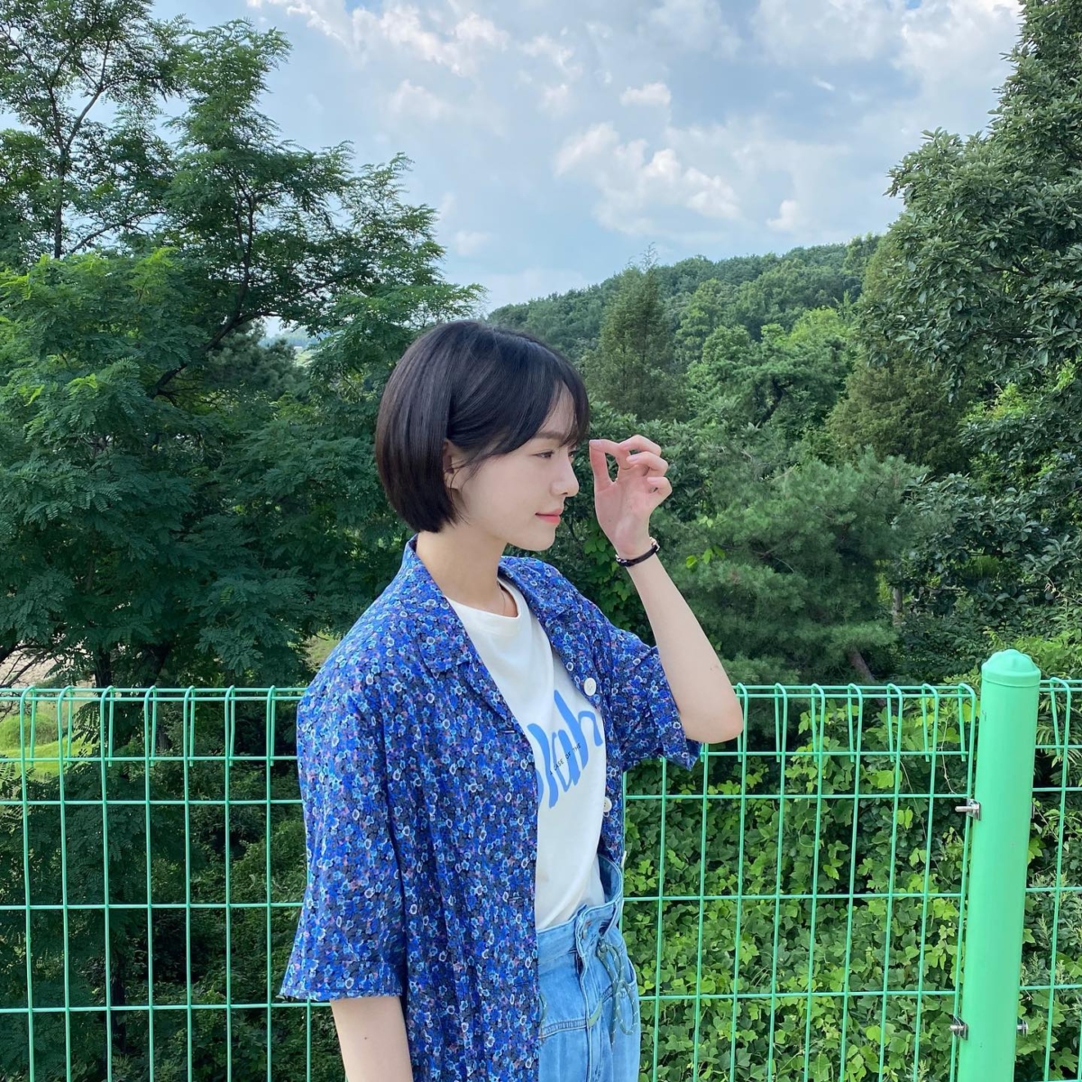 朴圭瑛私服:寬鬆文青風